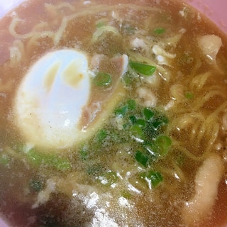 とろ〜り鶏皮醤油ラーメン